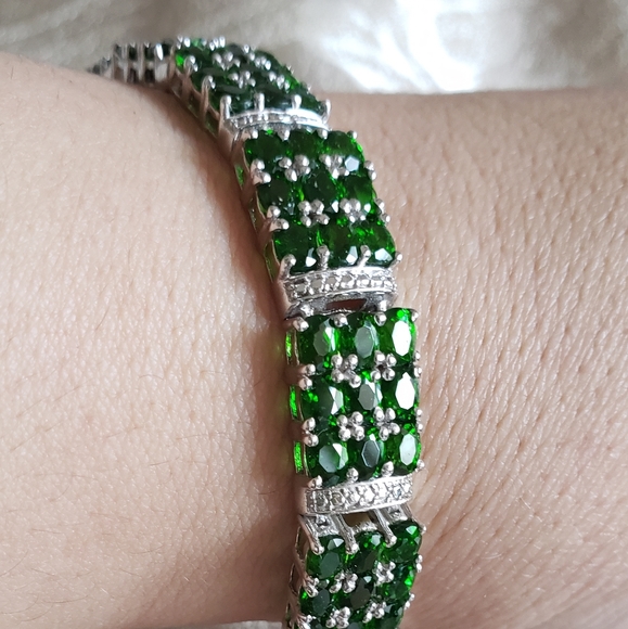 7.75 inches, Russian Chrome Diopside & diamond bracelet, NWT - Picture 4 of 7